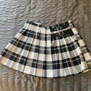 Plaid flare skirt